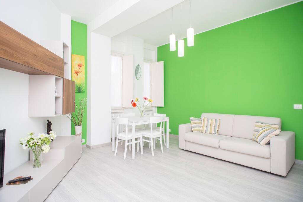 Casa Van Gogh - Mm4 Apartment Milan Bagian luar foto